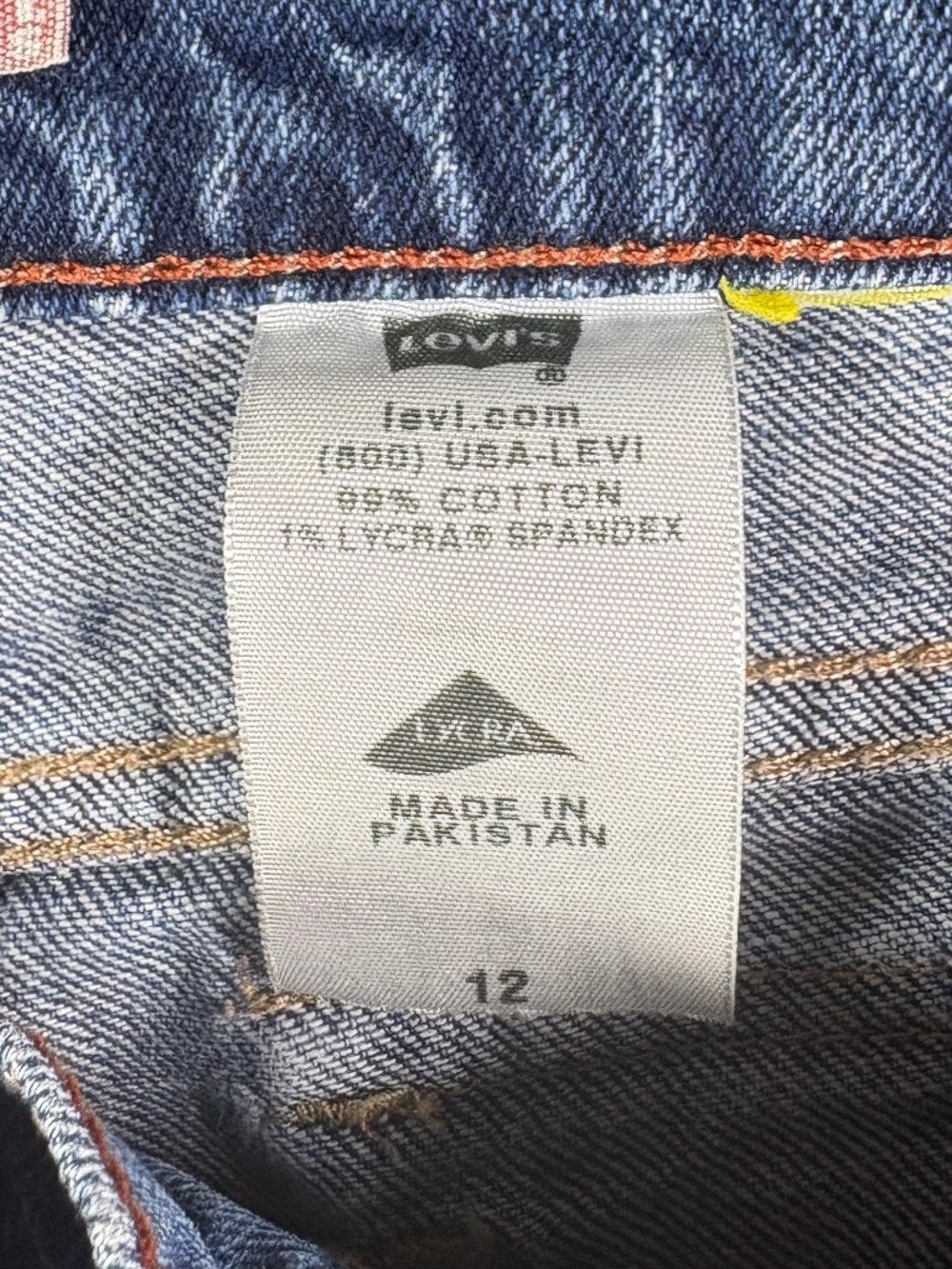 Women 515 LEVI'S Shorts / Size 12 - Picture 4 of 8